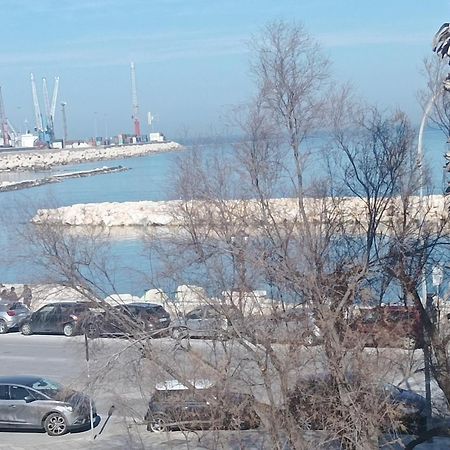 L' Altra Casa Διαμέρισμα Μπάρι Εξωτερικό φωτογραφία