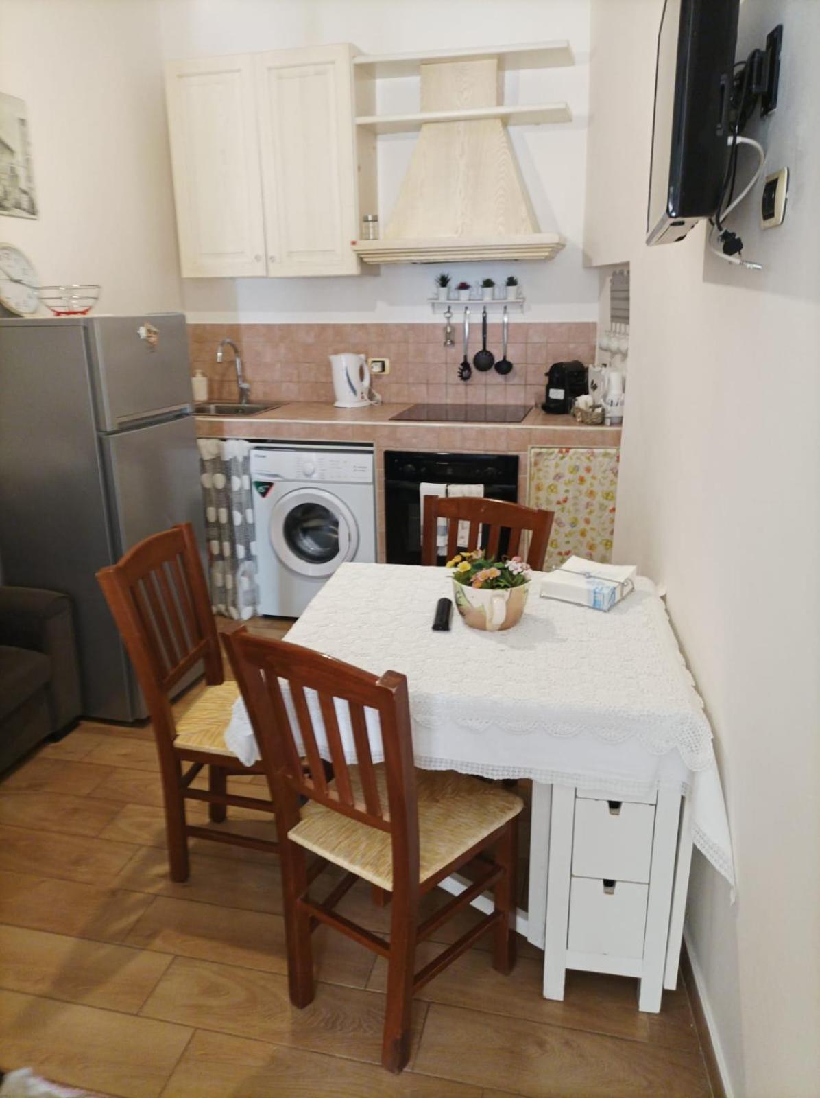 L' Altra Casa Διαμέρισμα Μπάρι Εξωτερικό φωτογραφία